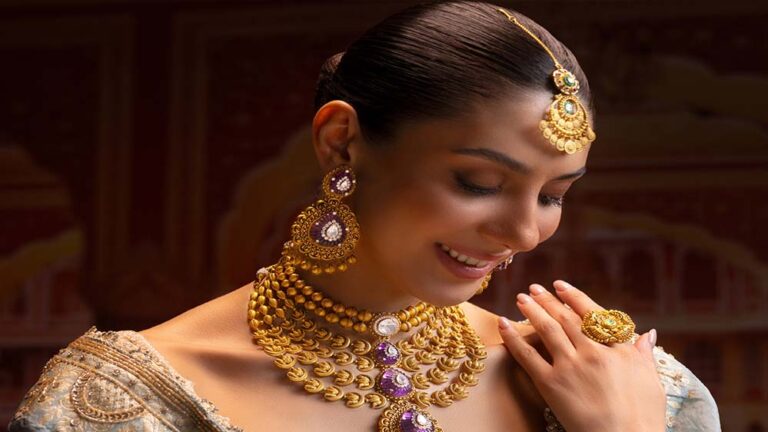 1 लाख 60 हजार के करीब पहुंची 24 कैरेट गोल्ड की कीमत, चांदी भी महंगी – देखें नए रेट