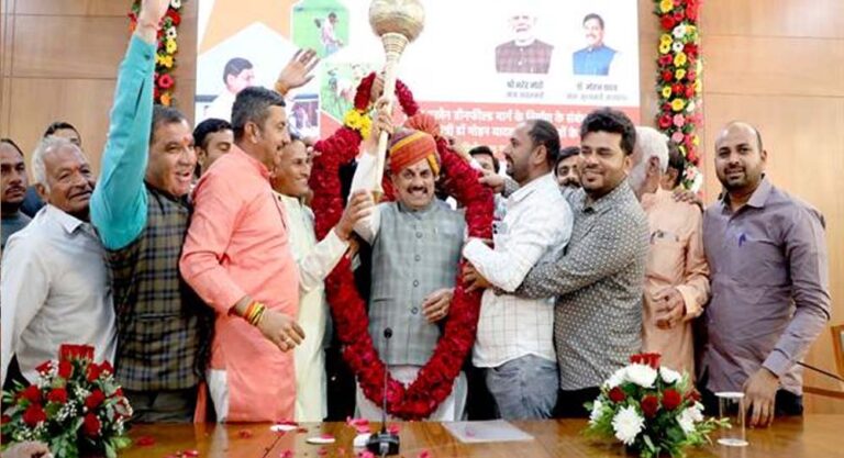 इंदौर-उज्जैन फोर लेन रोड निर्माण पर सीएम का बयान, कहा– किसान हितों से नहीं होगा समझौता