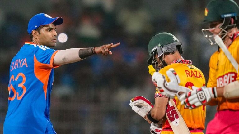 हार्दिक की ताबड़तोड़ बल्लेबाजी और अर्शदीप का कमाल, जिम्बाब्वे के खिलाफ भारत का ऑलराउंड प्रदर्शन हार्दिक की ताबड़तोड़ बल्लेबाजी और अर्शदीप का कमाल, जिम्बाब्वे के खिलाफ भारत का ऑलराउंड प्रदर्शन