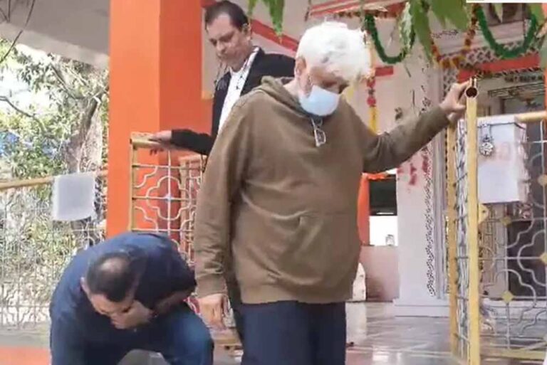 धोखाधड़ी केस में राहत: ढाई महीने बाद जेल से बाहर आए विक्रम भट्ट, आध्यात्मिक बयान से सुर्खियों में