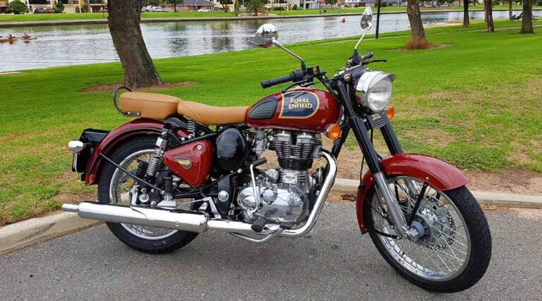 10 लाख बाइक्स का मील का पत्थर! Royal Enfield का सबसे पसंदीदा मॉडल, 8 लाख लोगों की पसंद 10 लाख बाइक्स का मील का पत्थर! Royal Enfield का सबसे पसंदीदा मॉडल, 8 लाख लोगों की पसंद