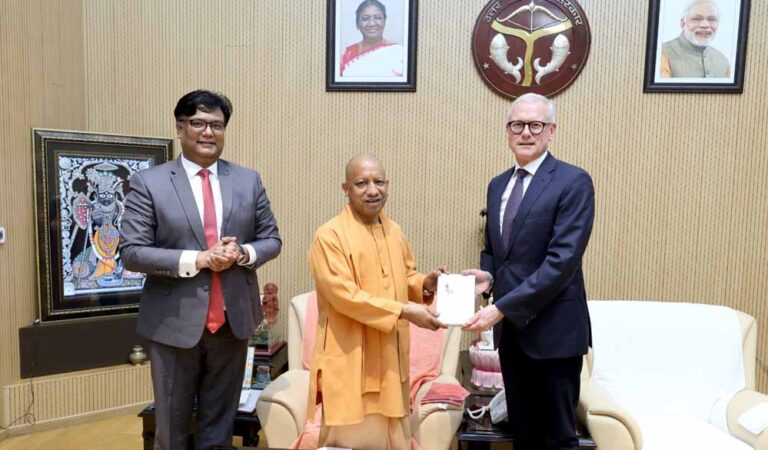 यूपी में निवेश विस्तार को लेकर उत्साहित सिंगापुर की कम्पनी ‘एपी मोलर माएर्स्क