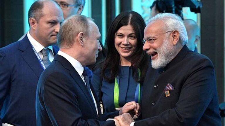 रूस का बड़ा बयान: तेल के मुद्दे पर भारतीय दोस्त कभी नहीं बदलेंगे