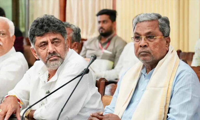 ‘सिद्धारमैया ने 2.5 साल का फॉर्मूला तय किया था…’, DK कैंप का आरोप