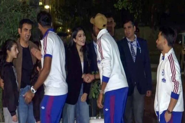गंभीर के घर हुआ टीम इंडिया का शानदार ‘फैमिली गेट-टुगेदर’, खिलाड़ी और सपोर्ट स्टाफ एक साथ