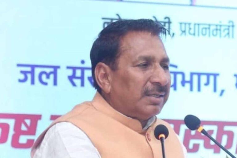 वर्षा और ओलावृष्टि से प्रभावित किसानों के हित में तत्पर है सरकार: कृषि मंत्री कंषाना वर्षा और ओलावृष्टि से प्रभावित किसानों के हित में तत्पर है सरकार: कृषि मंत्री कंषाना