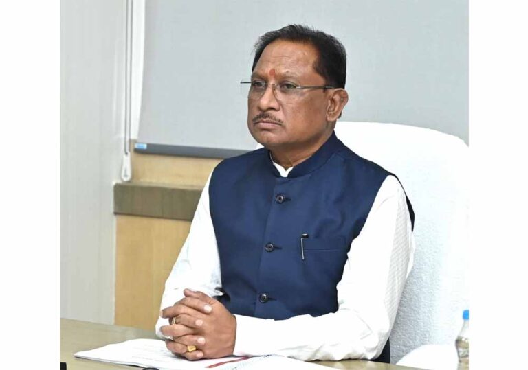 कोबरा बटालियन के जवानों की सड़क दुर्घटना में मौत, मुख्यमंत्री विष्णु देव साय ने दी श्रद्धांजलि