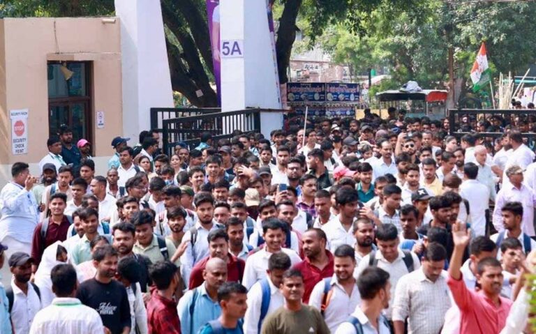 सरगुजा में आज से लगेगा संभाग स्तरीय रोजगार मेला सरगुजा में आज से लगेगा संभाग स्तरीय रोजगार मेला