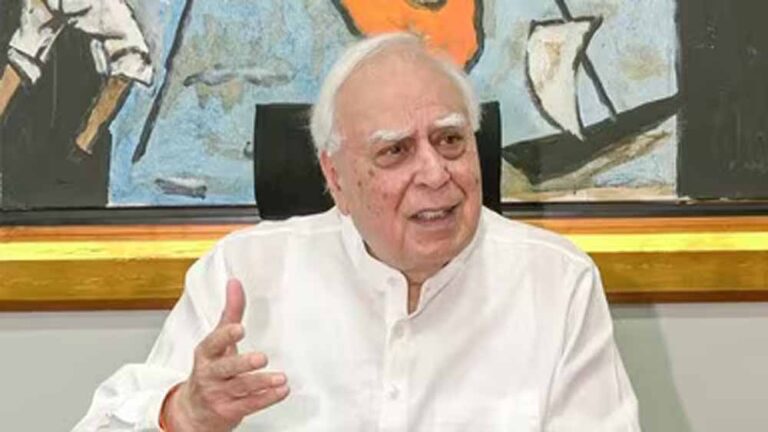 एपस्टीन फाइल्स को लेकर भाजपा ने कपिल सिब्बल और राहुल गांधी को घेरा