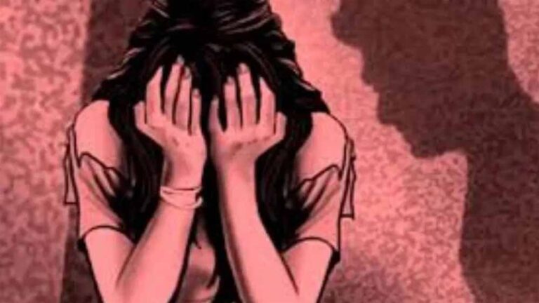 डॉक्टर पर भरोसा पड़ा भारी, उपचार के नाम पर महिला से दुष्कर्म का आरोप