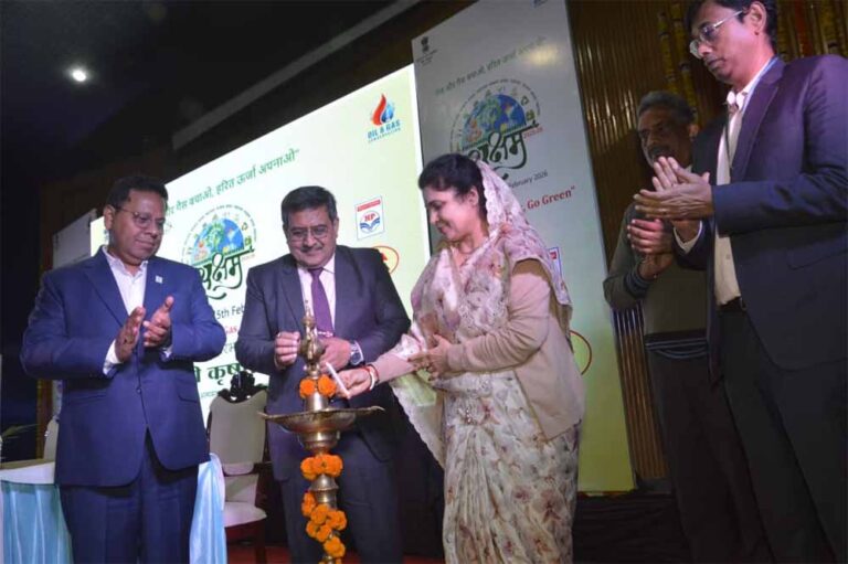 राज्य मंत्री गौर के करकमलों से ‘सक्षम’ महोत्सव का शुभारंभ