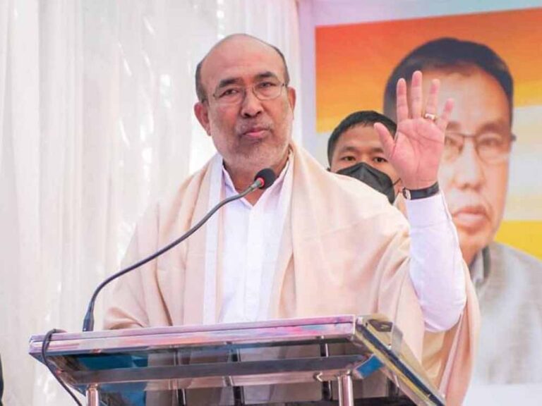 राजनीतिक बदलाव: मणिपुर के मुख्यमंत्री पद की जिम्मेदारी युमनाम खेमचंद सिंह को