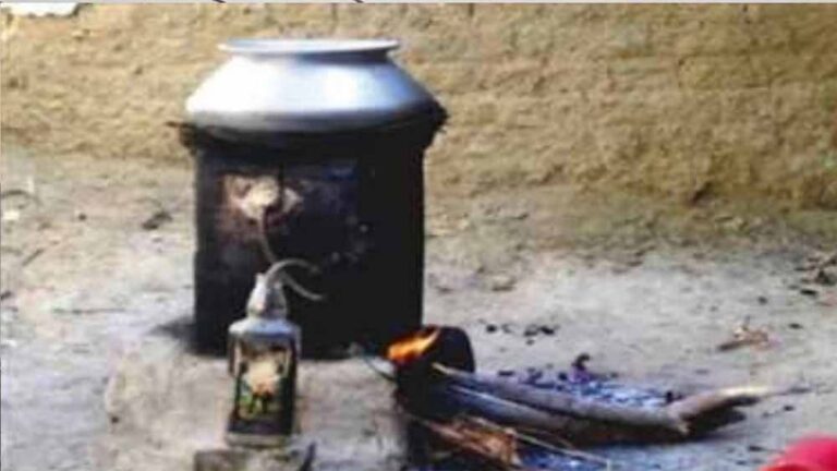 MP में महुआ से बनी मदिरा को अन्य राज्यों में ड्यूटी फ्री कराने की होगी कोशिश MP में महुआ से बनी मदिरा को अन्य राज्यों में ड्यूटी फ्री कराने की होगी कोशिश