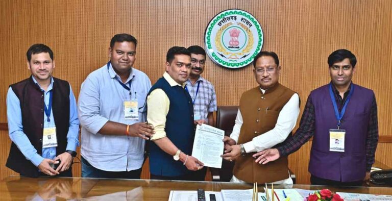 मुख्यमंत्री विष्णुदेव साय से प्रेस क्लब प्रतिनिधिमंडल ने की सौजन्य मुलाकात रंगोत्सव कार्यक्रम में मुख्य अतिथि के रूप में किया आमंत्रित