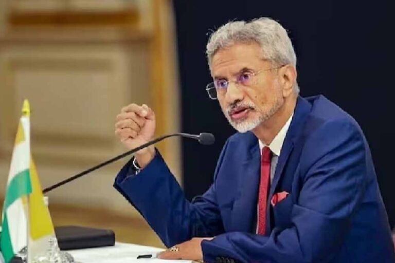 डोनाल्‍ड ट्रंप ने समझा भारत की अहमियत, जयशंकर ने की पूरी बात, दोनों हाथ में लड्डू