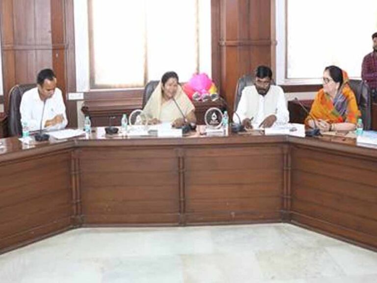 परामर्शदात्री समिति की बैठक में विधायकों ने दिए महत्वपूर्ण सुझाव