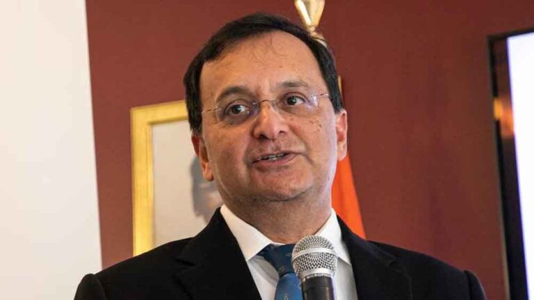 CEPA पर भारत-कनाडा की बातचीत तेज, उच्चायुक्त का दावा—डील आसान और संभव CEPA पर भारत-कनाडा की बातचीत तेज, उच्चायुक्त का दावा—डील आसान और संभव