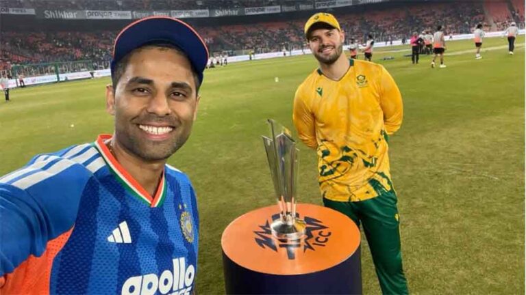IND vs SA: टॉस जीतकर दक्षिण अफ्रीका का बड़ा फैसला, ऐसी है दोनों टीमों की प्लेइंग XI IND vs SA: टॉस जीतकर दक्षिण अफ्रीका का बड़ा फैसला, ऐसी है दोनों टीमों की प्लेइंग XI