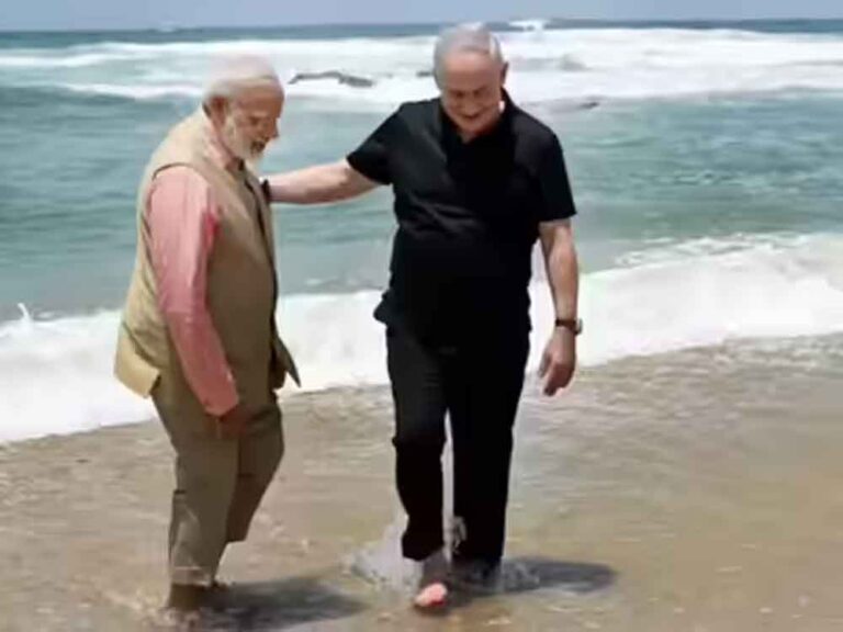 दो दशक का सफर: इजरायल के साथ पीएम मोदी की हर यात्रा ने रचा इतिहास दो दशक का सफर: इजरायल के साथ पीएम मोदी की हर यात्रा ने रचा इतिहास