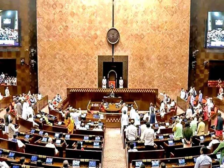 संसद में उठी विरासत बचाने की आवाज, धरोहरों पर बढ़ते हमलों को लेकर चिंता जाहिर संसद में उठी विरासत बचाने की आवाज, धरोहरों पर बढ़ते हमलों को लेकर चिंता जाहिर