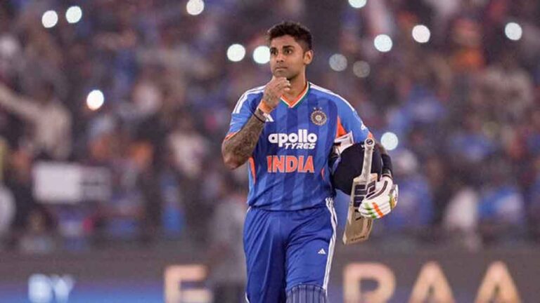 रैंकिंग में हलचल: सूर्या ने बढ़ाया दबदबा, ईशान ऊपर चढ़े, पाकिस्तानी स्टार बना नंबर-1 ऑलराउंडर