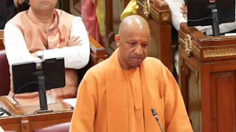 न दंगा, न कर्फ्यू—बदल चुका है यूपी: सीएम योगी ने गिनाई सरकार की उपलब्धियां न दंगा, न कर्फ्यू—बदल चुका है यूपी: सीएम योगी ने गिनाई सरकार की उपलब्धियां