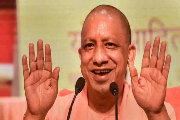 नेशनल मेडिकोस ऑर्गेनाइजेशन ने स्वास्थ्य यात्रा के तहत नेपाल सीमा से लगे सात जिलों में लगाए निशुल्क स्वास्थ्य शिविर