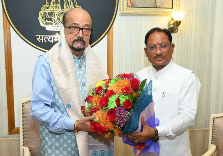मुख्यमंत्री विष्णु देव साय ने राज्यपाल रमेन डेका को जन्मदिन की दी शुभकामनाएँ