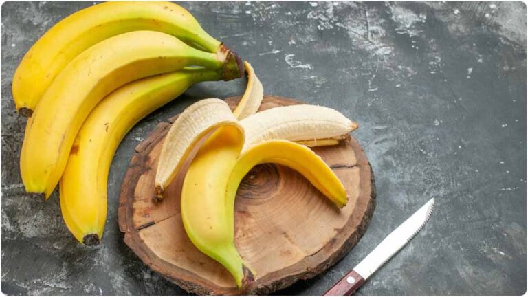 केले का छिल्का: विटामिन और पोषक तत्वों का खजाना, जानिए इसके चौंकाने वाले फायदे