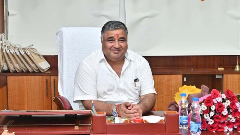 राजेश अग्रवाल के विभागों के लिए 492 करोड़ रुपये से अधिक का अनुदान पारित