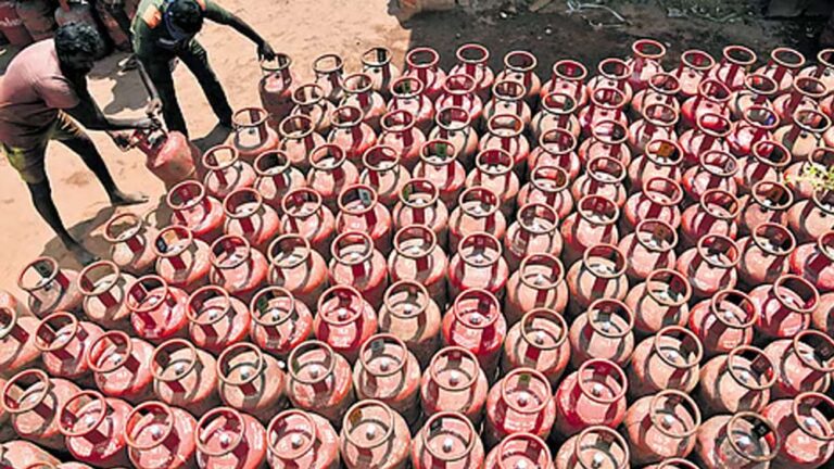 LPG आपूर्ति पर संकट: मध्य प्रदेश में सिलेंडर स्टॉक घटा, लाखों उपभोक्ताओं को परेशानी