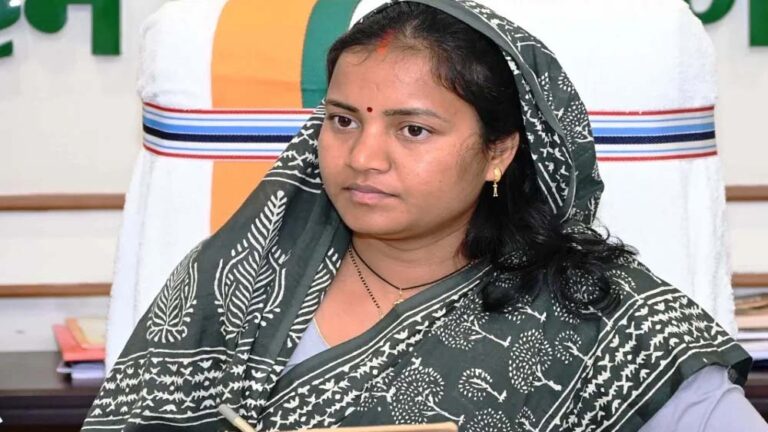 मंत्री राजवाड़े के विभागों के लिए 11,763 करोड़ रुपये की अनुदान मांगें पारित