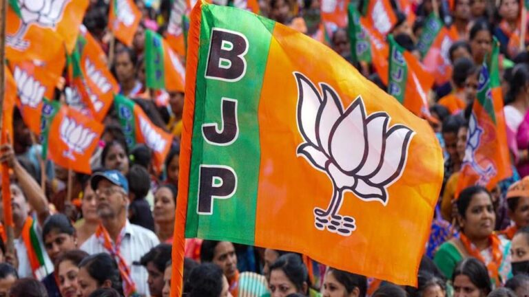 राज्य सरकार का महा फेरबदल, मंत्रियों के बदले जाने की खबरें और नए नाम सामने