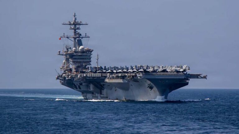 अमेरिका का बड़ा कदम: मिडल ईस्ट में 2500 नौसैनिक और युद्धपोत भेजने का आदेश