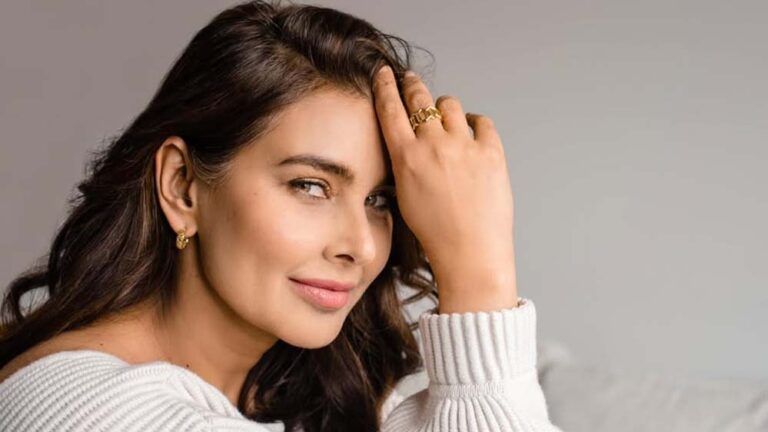 दुबई में धमाकों से परेशान लीजा रे बोलीं, ‘सांस थामकर कब तक करूं इंतजार, बहुत मुश्किल हो रहा है’