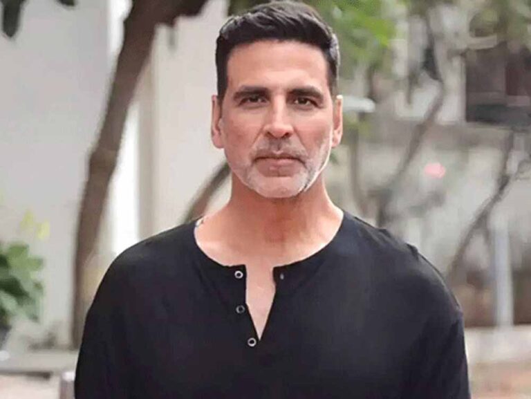 देशभक्ति फिल्में करने पर क्यों कहा गया ‘कनैडियन’? Akshay Kumar का खुलासा देशभक्ति फिल्में करने पर क्यों कहा गया ‘कनैडियन’? Akshay Kumar का खुलासा