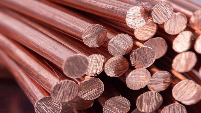 सोने और चांदी को छोड़े, यह मेटल बन सकता है दोगुना, एक्सपर्ट का खुलासा सोने और चांदी को छोड़े, यह मेटल बन सकता है दोगुना, एक्सपर्ट का खुलासा