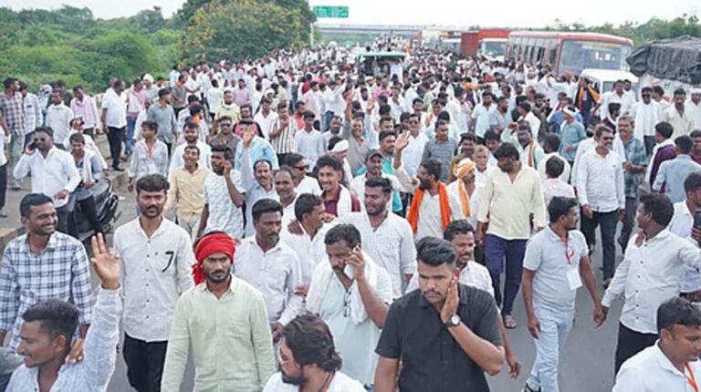 मध्य प्रदेश में 600 किसान आंदोलन, मोहन सरकार के दो साल में हर महीने 25 प्रदर्शन, सागर में सबसे ज्यादा मध्य प्रदेश में 600 किसान आंदोलन, मोहन सरकार के दो साल में हर महीने 25 प्रदर्शन, सागर में सबसे ज्यादा