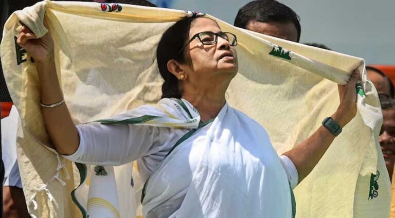 ममता का चुनावी दांव, बंगाल में बेरोजगार युवाओं को हर महीने 1500 रुपये की सहायता