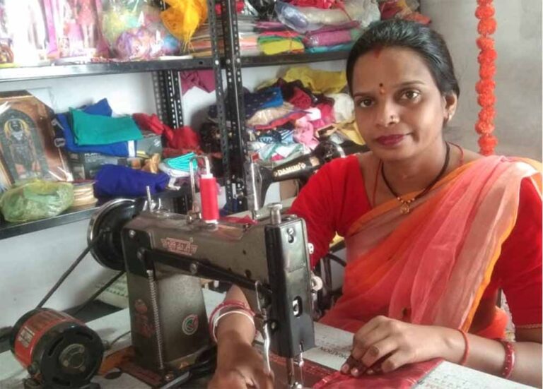 लाड़ली बहना योजना ने बदली मंजू यादव की जिंदगी, सिलाई सेंटर खोलकर बनीं आत्मनिर्भर