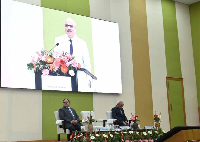 कलेक्टर की अध्यक्षता में एमएसएमई प्रकरणों की समीक्षा, लंबित मामलों के समयबद्ध निराकरण के निर्देश