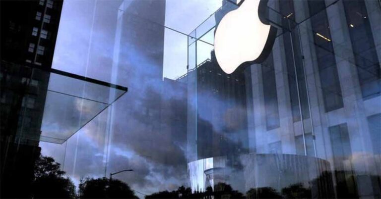 युद्ध की आंच UAE तक: Apple ने सुरक्षा कारणों से ऑफिस और रिटेल स्टोर्स बंद किए युद्ध की आंच UAE तक: Apple ने सुरक्षा कारणों से ऑफिस और रिटेल स्टोर्स बंद किए