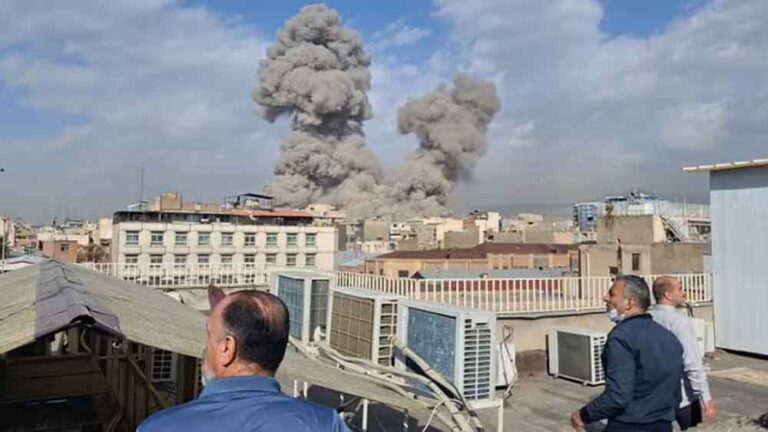 ईरान का दावा- US और इजरायल ने निशाना बनाए परमाणु ठिकाने, IAEA की रिपोर्ट में क्या निकला?