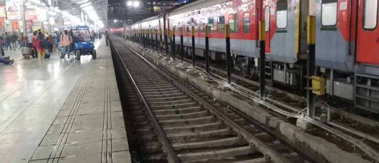 भोपाल रेल रूट पर बड़ा सुधार: ट्रेनों की देरी कम करने के लिए 4.24 करोड़ की योजना