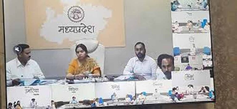 उपभोक्ता गैस बुकिंग के लिये करें डिजिटल माध्यम का प्रयोग : अपर मुख्य सचिव खाद्य श्रीमती शमी