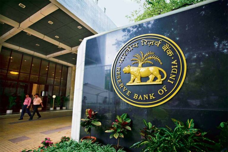 साइबर ठगी के शिकार? RBI देगी राहत, अब डिजिटल फ्रॉड पर मिलेगा मुआवजा