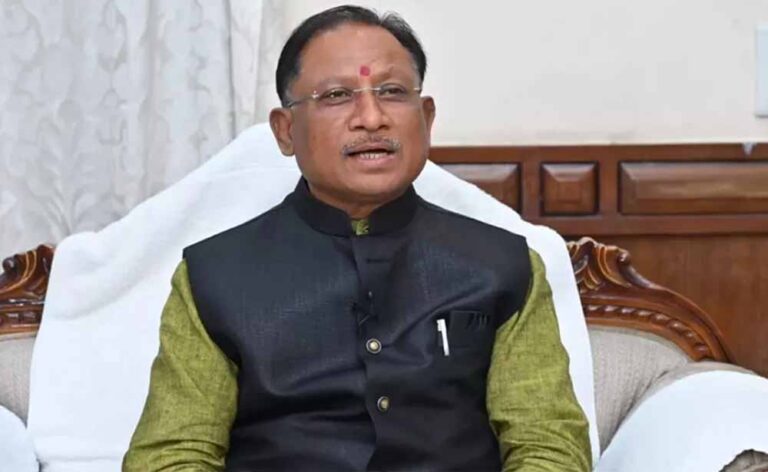 हमारी सरकार संकल्पित भाव से छत्तीसगढ़ महतारी की सेवा में जुटी: मुख्यमंत्री  विष्णु देव साय
